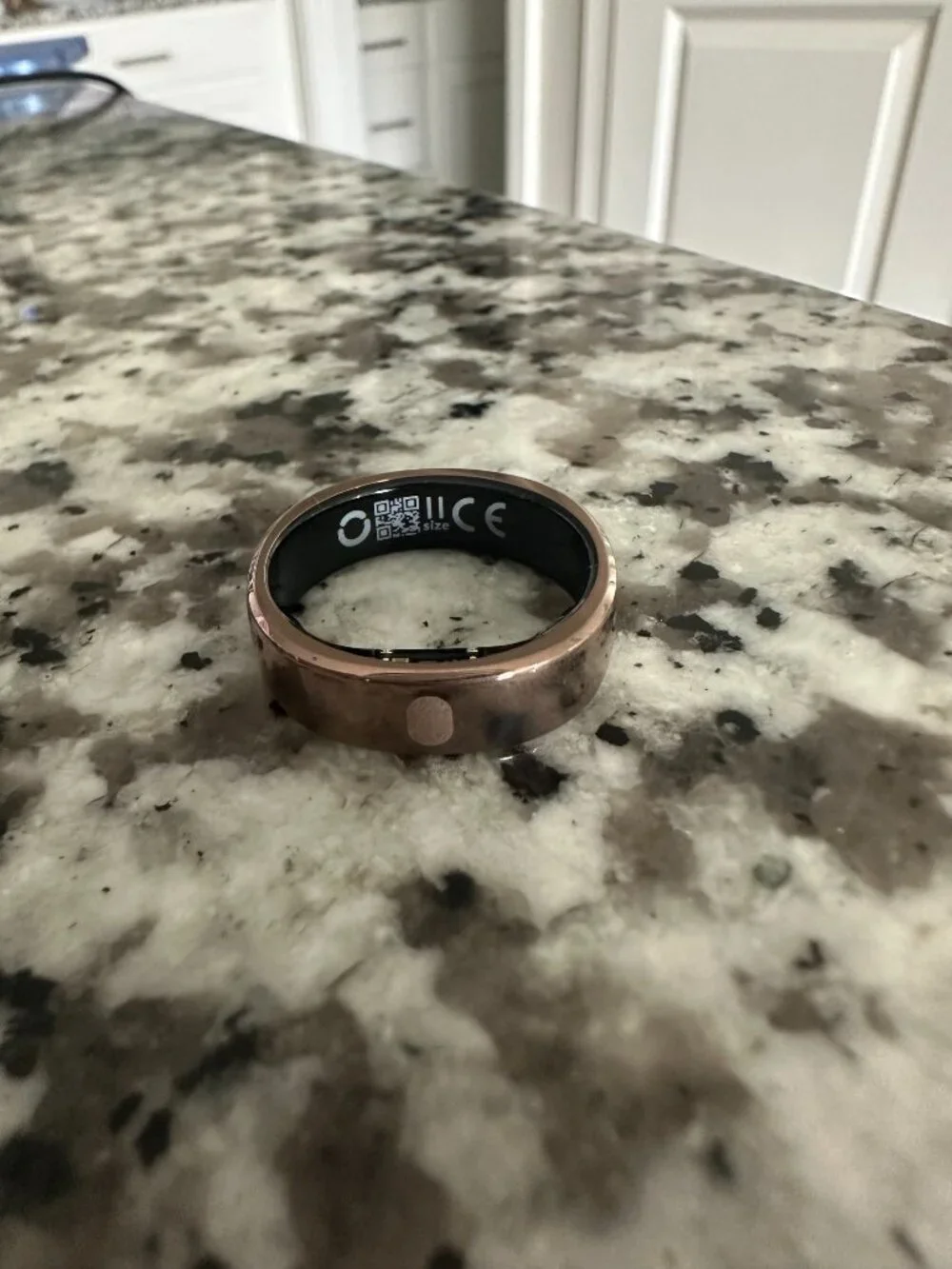 Brand New RingConn Gen 2 Air Smart Ring in Dune Gold, Size 11 + Wireless Charger